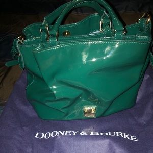 Patten leather green bag